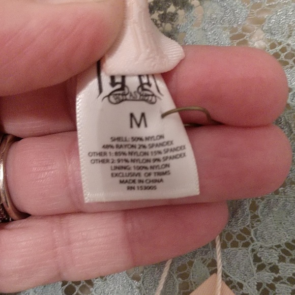 HAH TOP - Picture 7 of 7